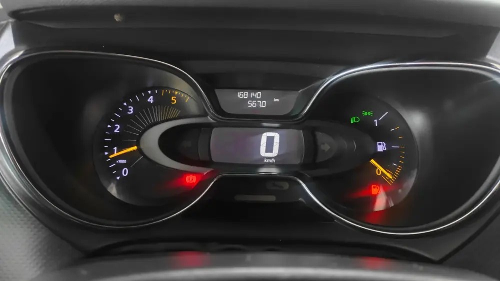 renault-captur-2015-diesel-1461cc