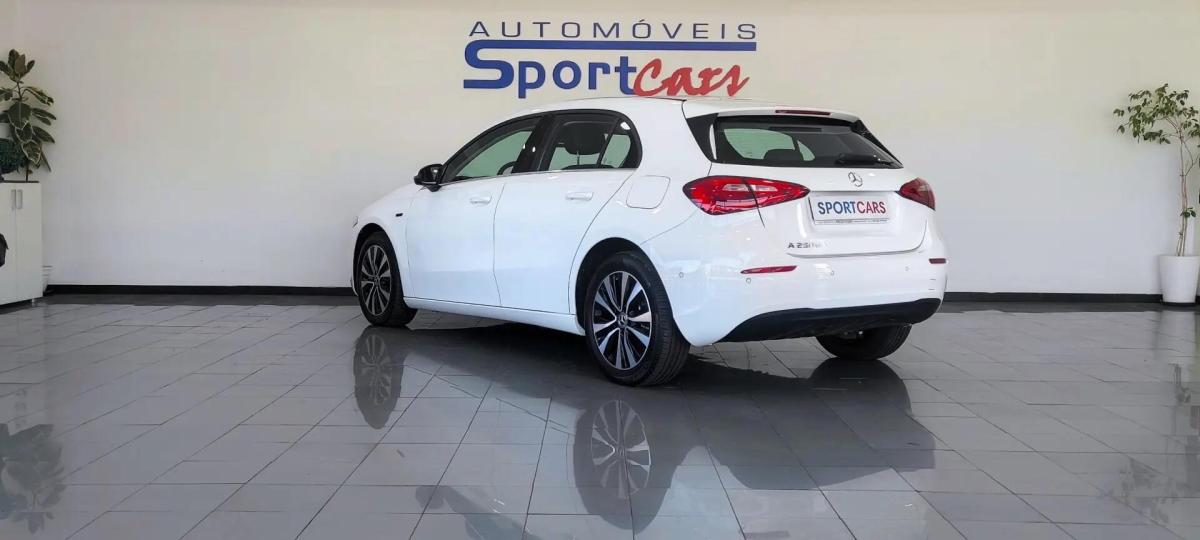 mercedes-benz-classe-a-a-250-e-2021-hibrido-a-gasolina-1332cc