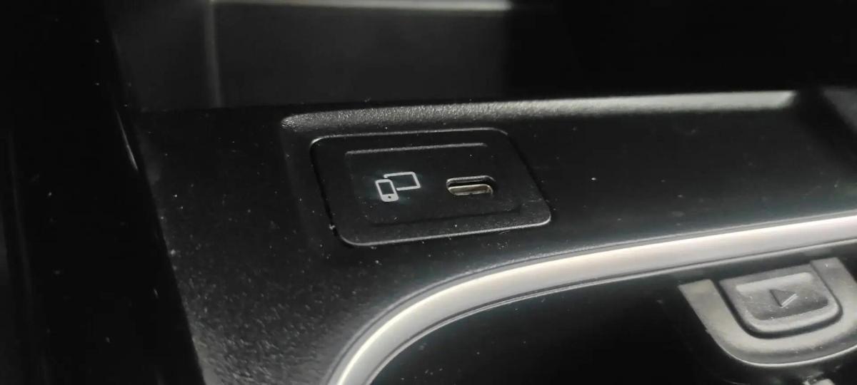 mercedes-benz-classe-a-a-250-e-2021-hibrido-a-gasolina-1332cc