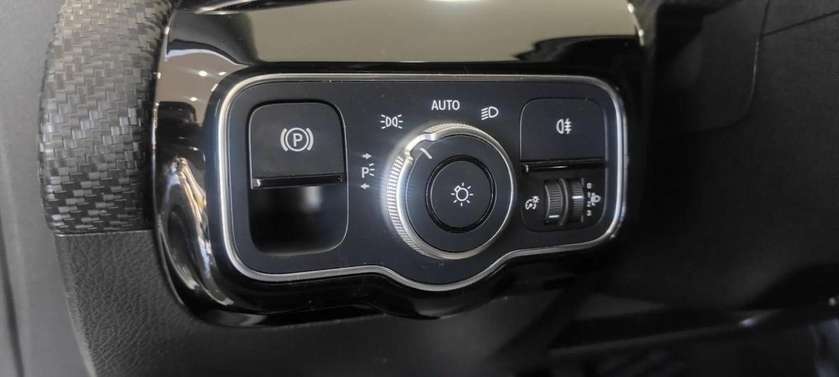 mercedes-benz-classe-a-a-250-e-2021-hibrido-a-gasolina-1332cc