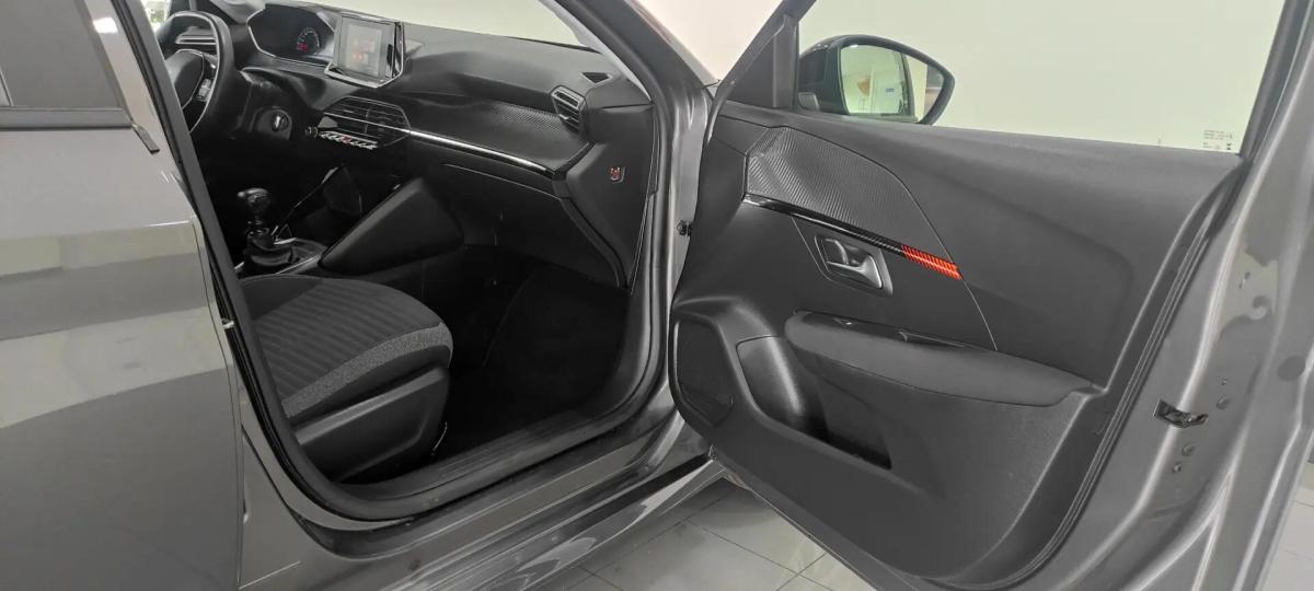 peugeot-208-2023-diesel-1499cc