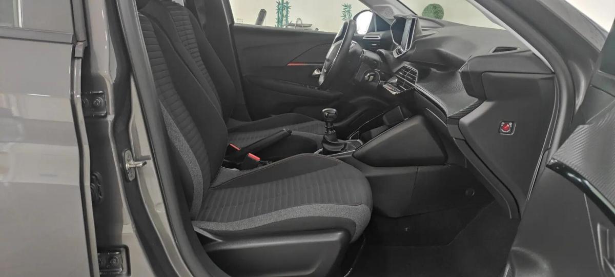 peugeot-208-2023-diesel-1499cc
