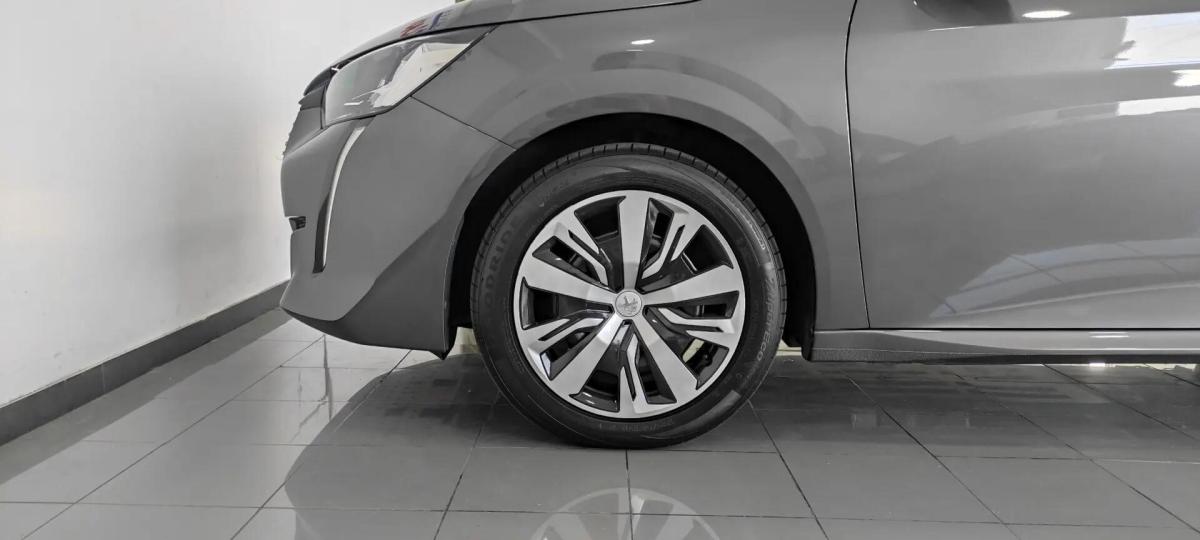 peugeot-208-2023-diesel-1499cc