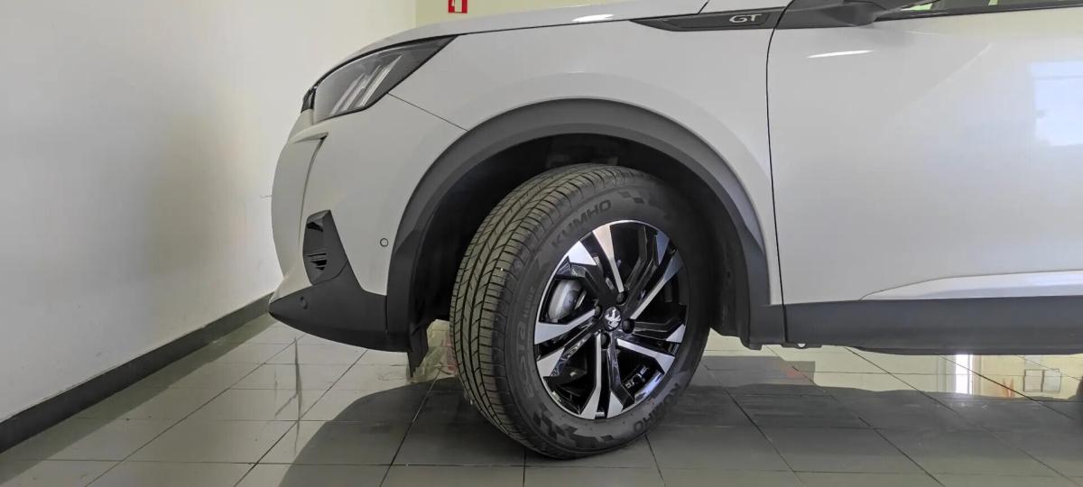 peugeot-2008-2021-gasolina-1199cc