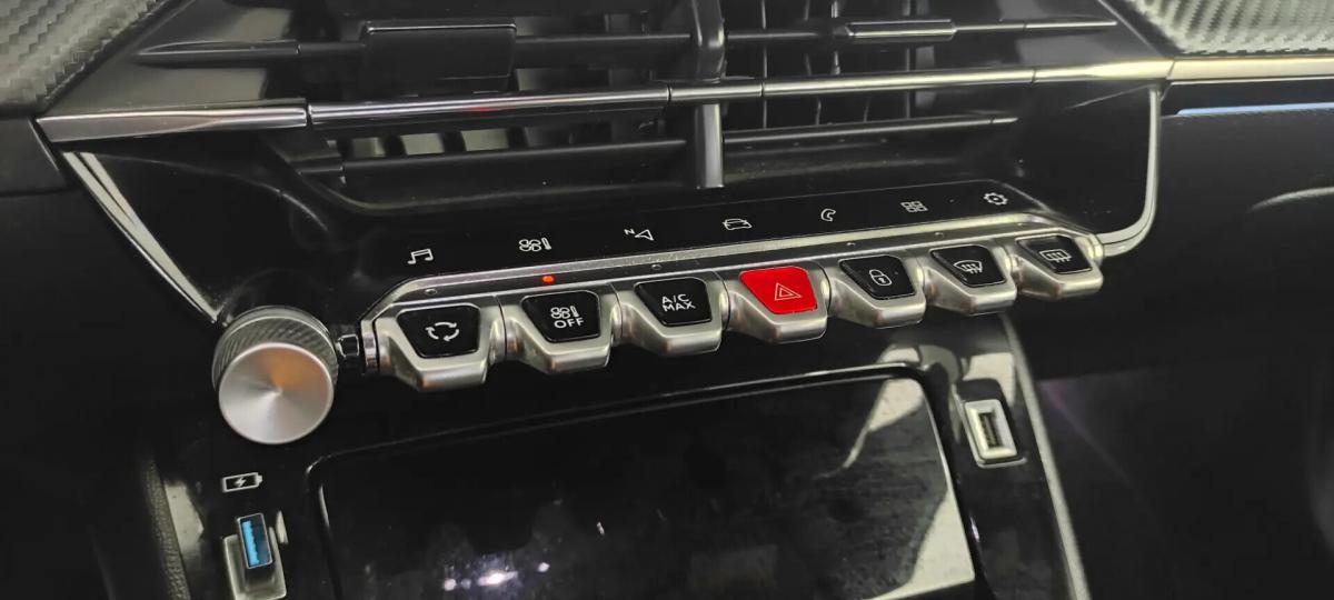 peugeot-2008-2021-gasolina-1199cc