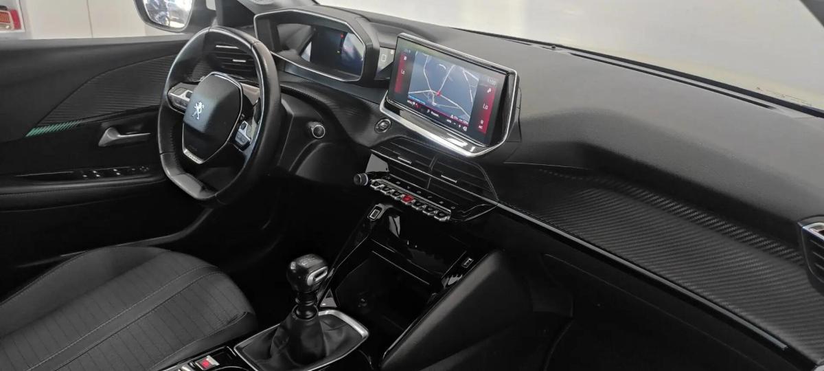 peugeot-208-2020-gasolina-1199cc