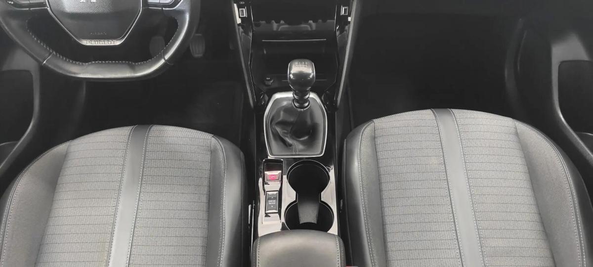 peugeot-208-2020-gasolina-1199cc