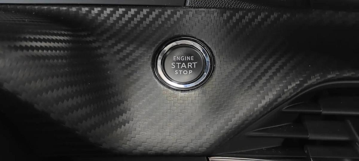 peugeot-208-2020-gasolina-1199cc