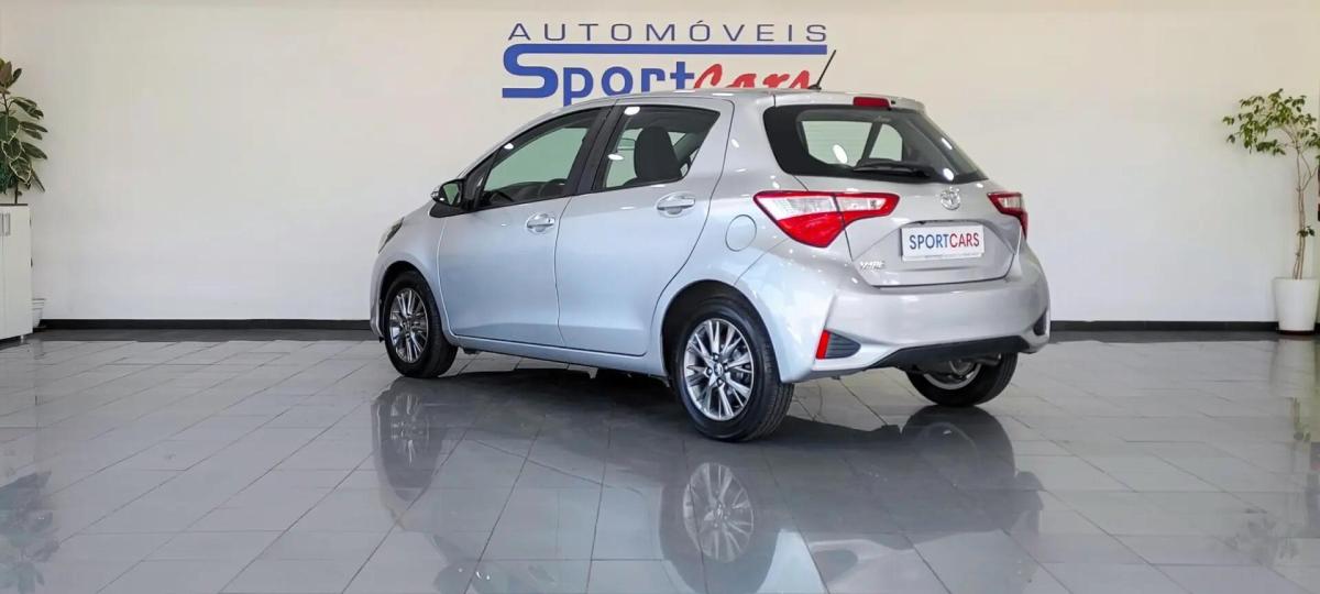 toyota-yaris-2019-gasolina-998cc