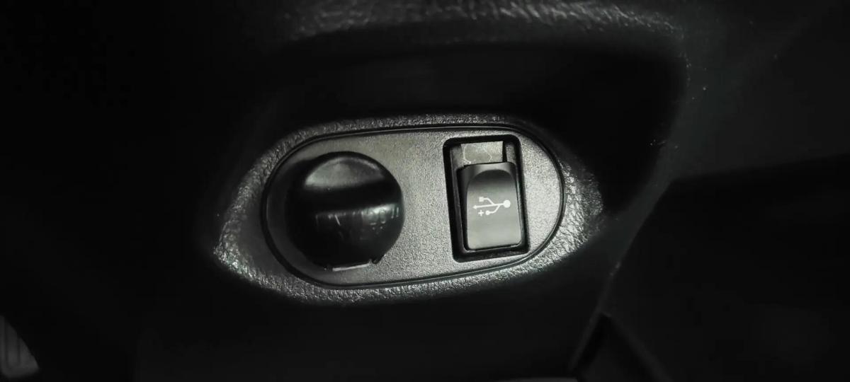 toyota-yaris-2019-gasolina-998cc