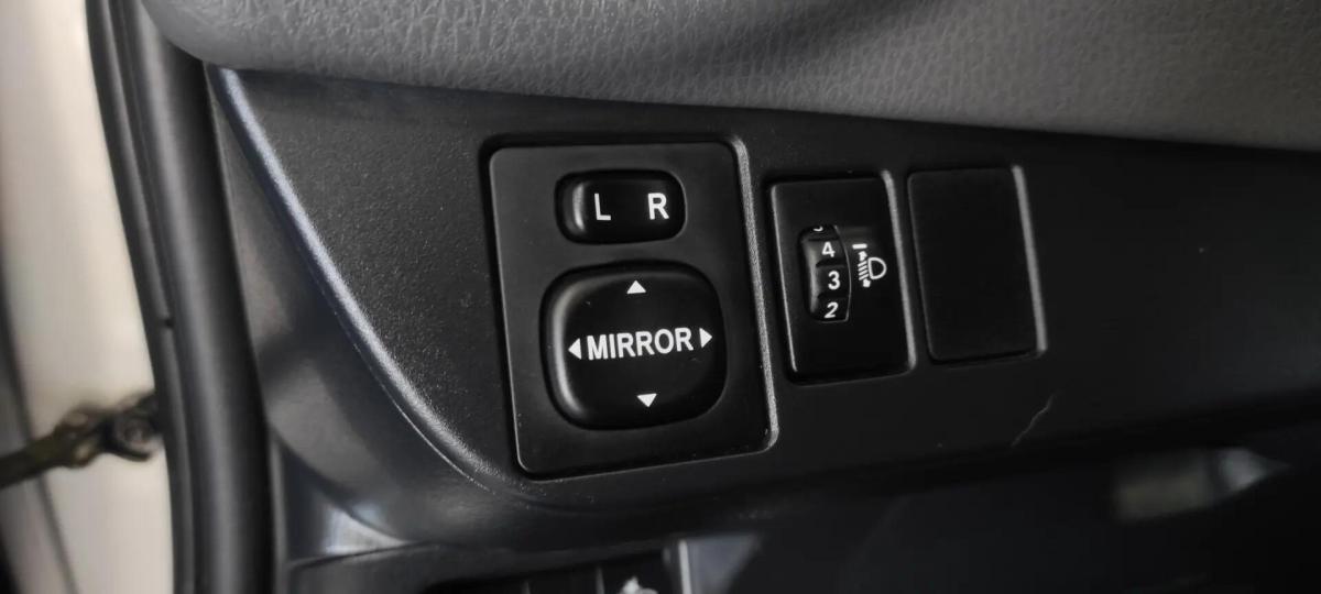 toyota-yaris-2019-gasolina-998cc