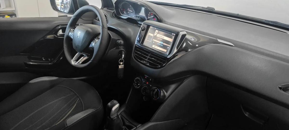 peugeot-208-2013-diesel-1398cc