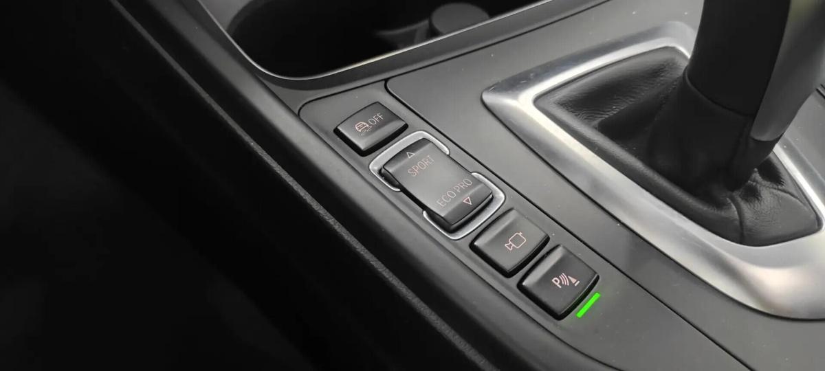 bmw-serie-4-420d-m-performance-2016-diesel-1995cc