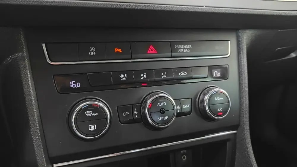 seat-leon-2016-diesel-1598cc