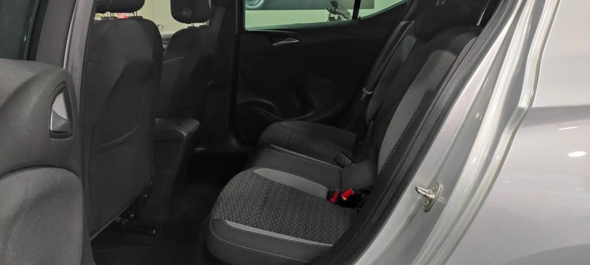 opel-astra-2020-gasolina-1199cc