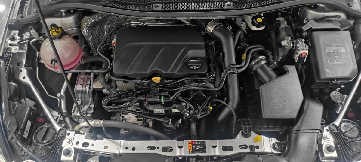 opel-astra-2020-gasolina-1199cc