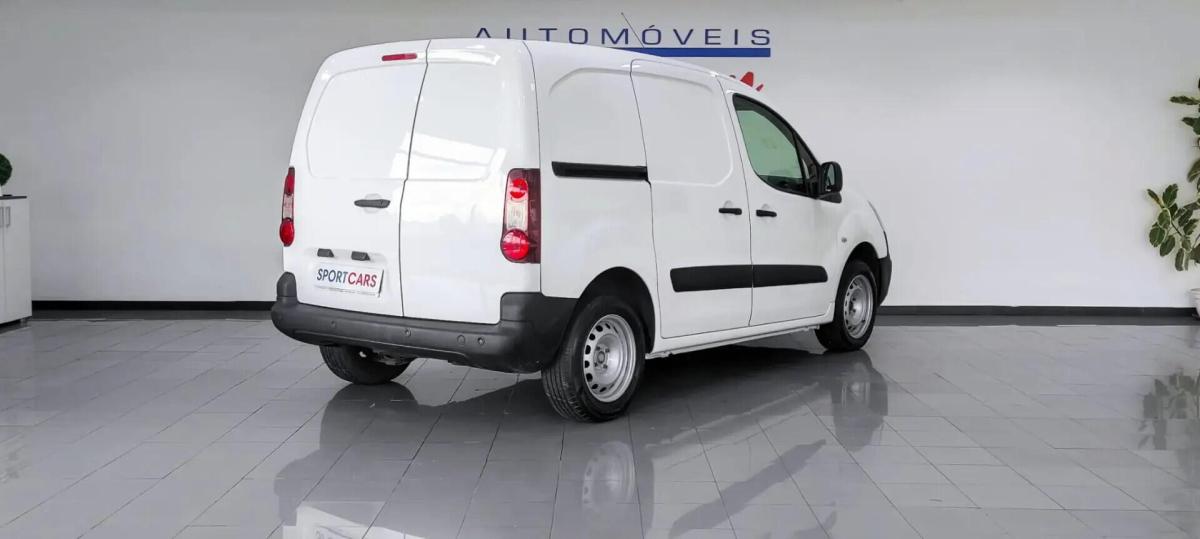 peugeot-partner-2018-diesel-1560cc