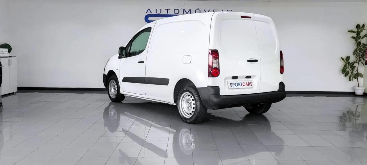 peugeot-partner-2018-diesel-1560cc