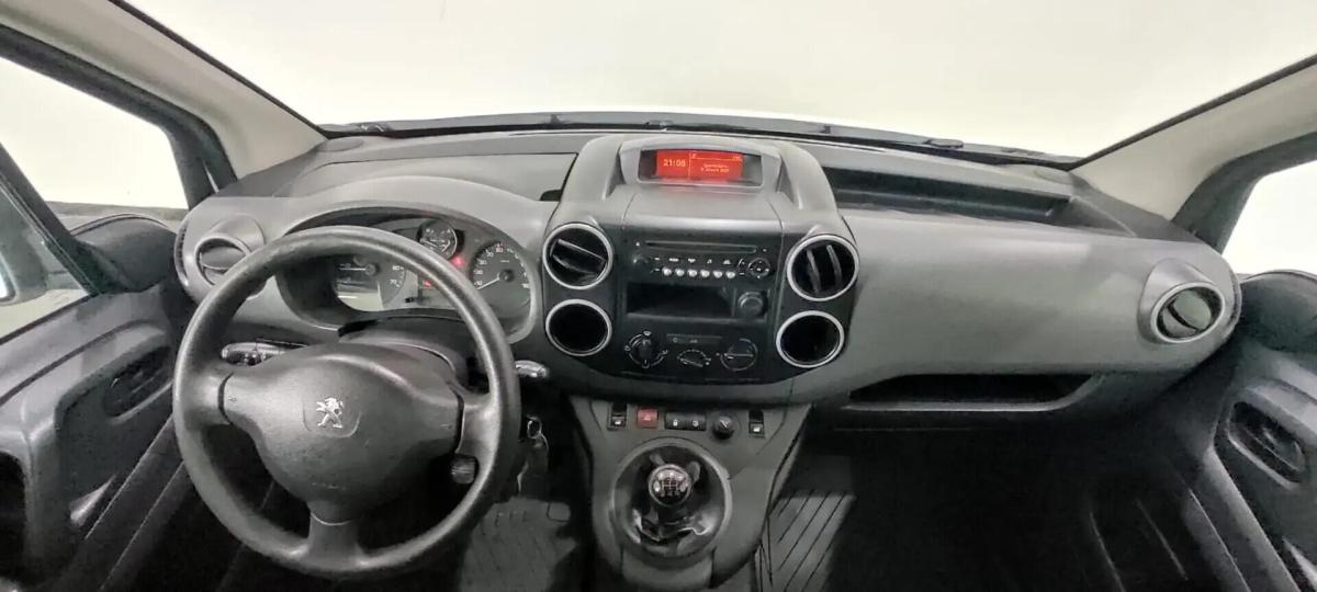 peugeot-partner-2018-diesel-1560cc