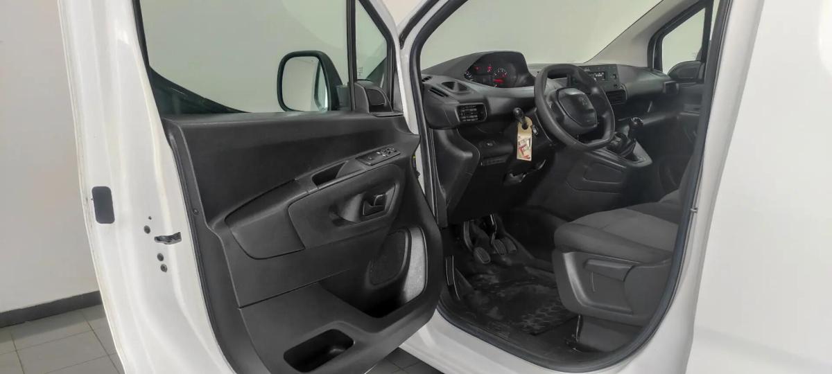 peugeot-partner-2020-diesel-1499cc