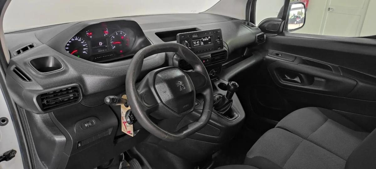 peugeot-partner-2020-diesel-1499cc