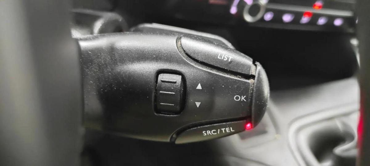 peugeot-partner-2020-diesel-1499cc
