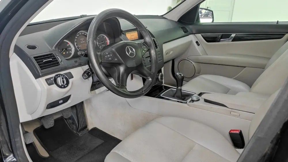 mercedes-benz-classe-c-2010-diesel-2143cc