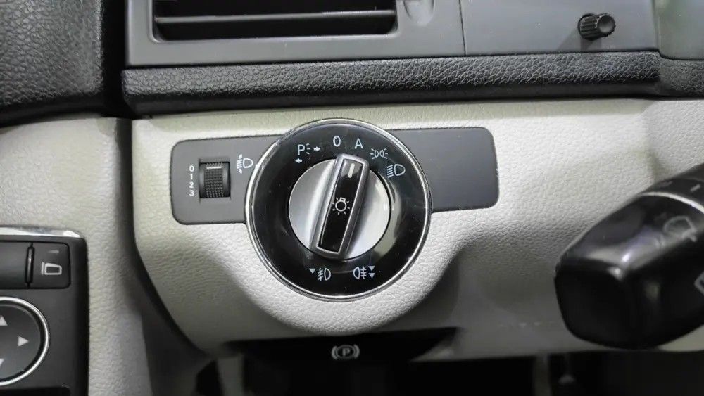 mercedes-benz-classe-c-2010-diesel-2143cc