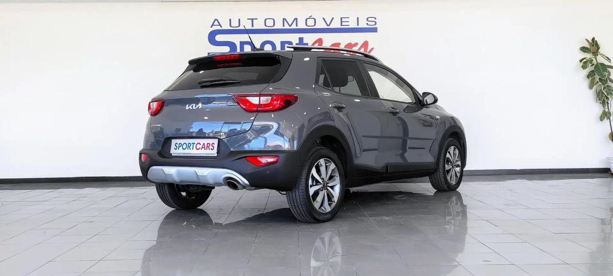 kia-stonic-2022-gasolina-1197cc