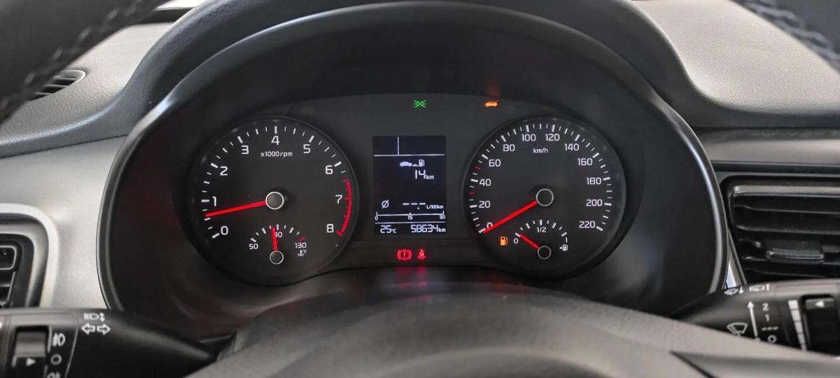 kia-stonic-2022-gasolina-1197cc