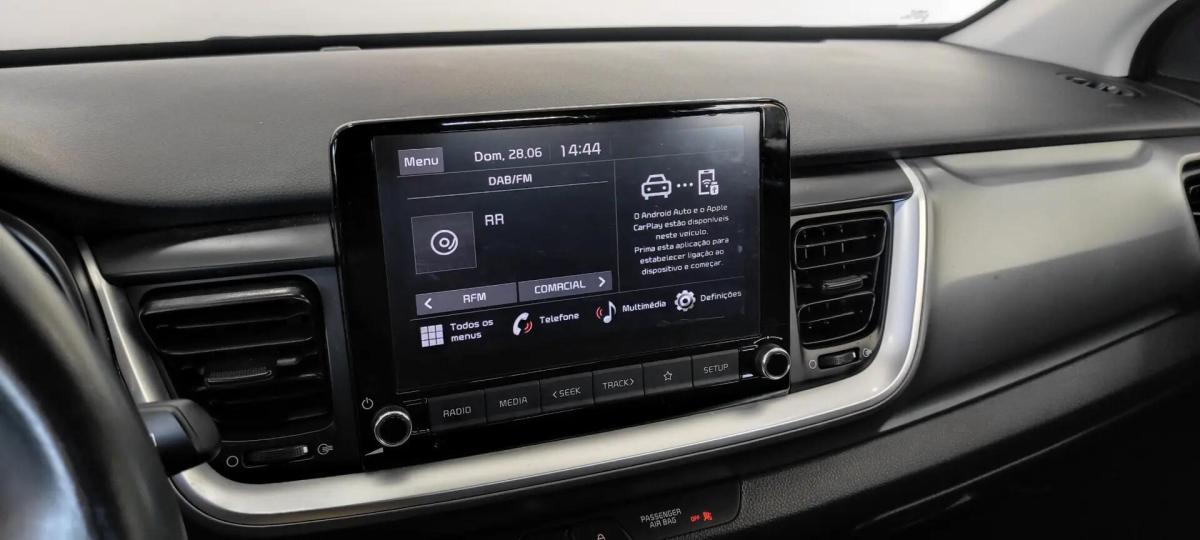 kia-stonic-2022-gasolina-1197cc