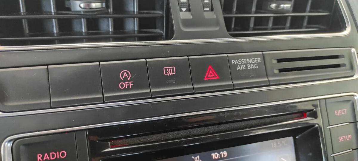 volkswagen-polo-2015-gasolina-999cc