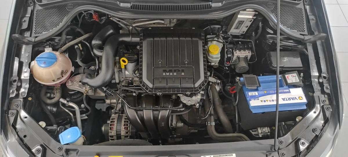 volkswagen-polo-2015-gasolina-999cc