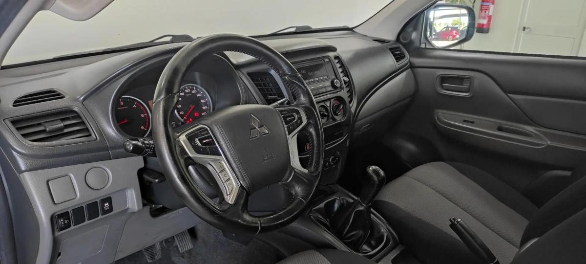 mitsubishi-l200-2018-diesel-2442cc
