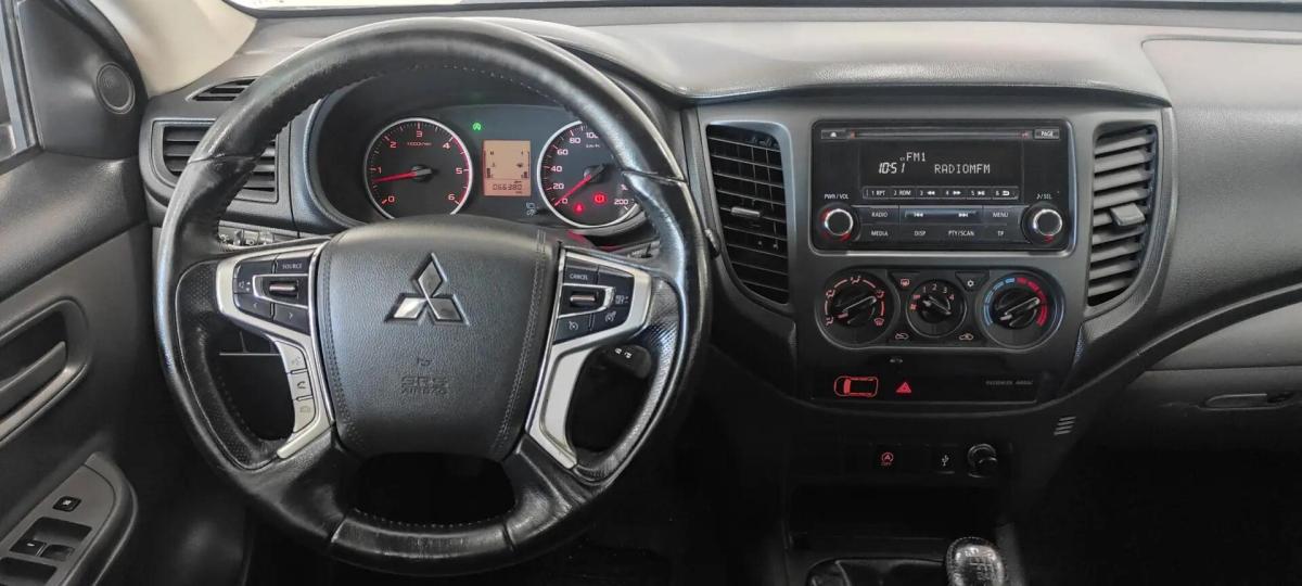 mitsubishi-l200-2018-diesel-2442cc