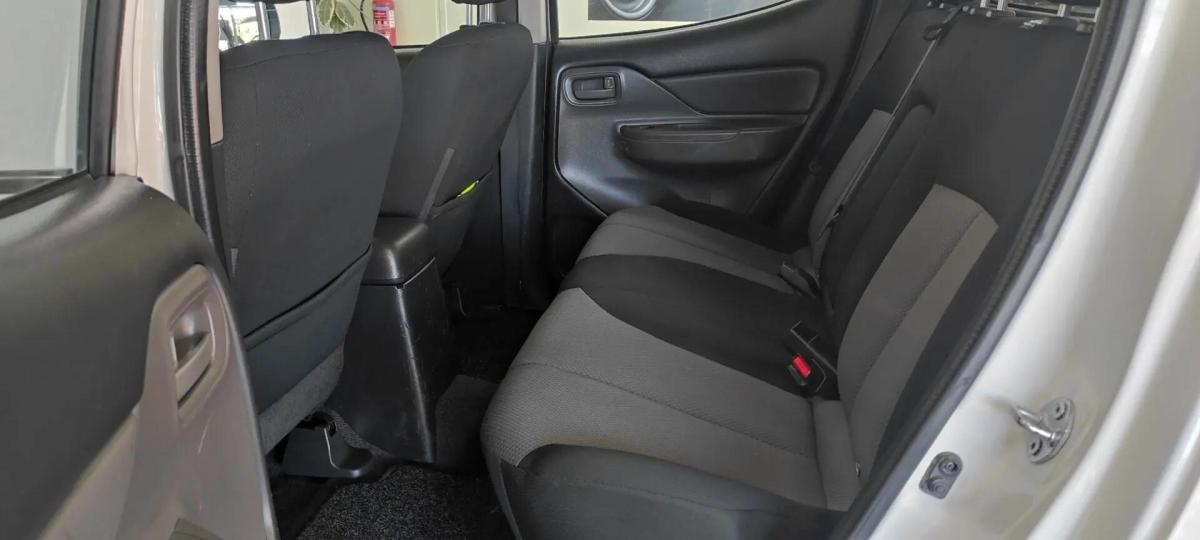 mitsubishi-l200-2018-diesel-2442cc
