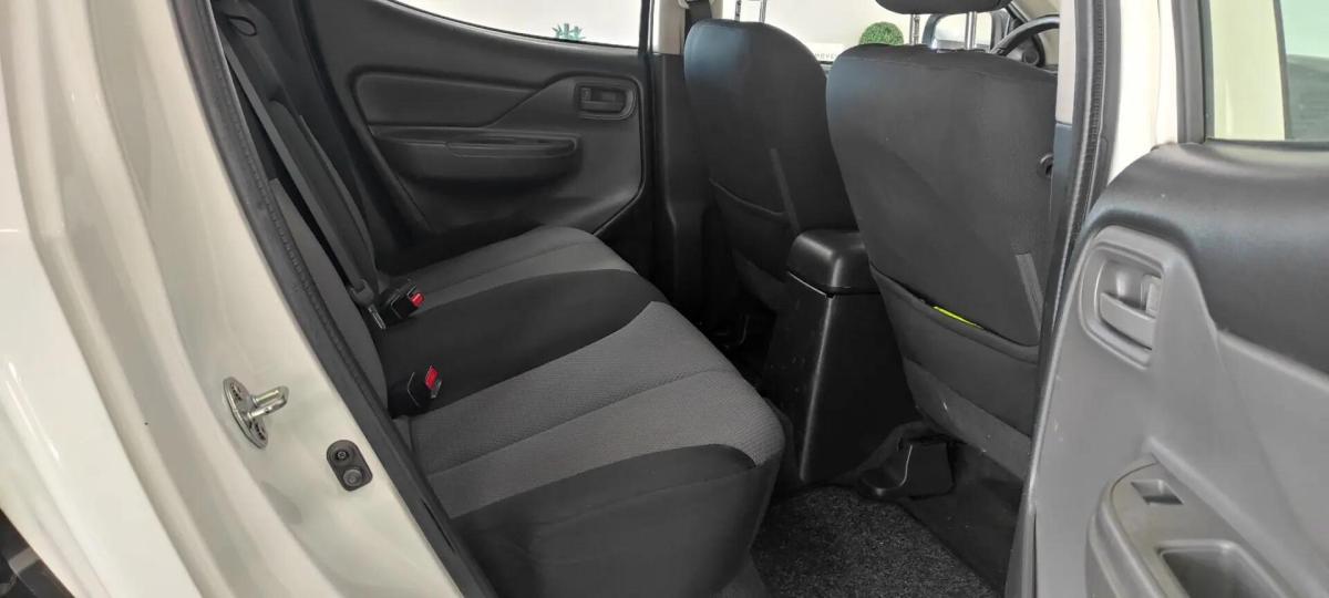 mitsubishi-l200-2018-diesel-2442cc