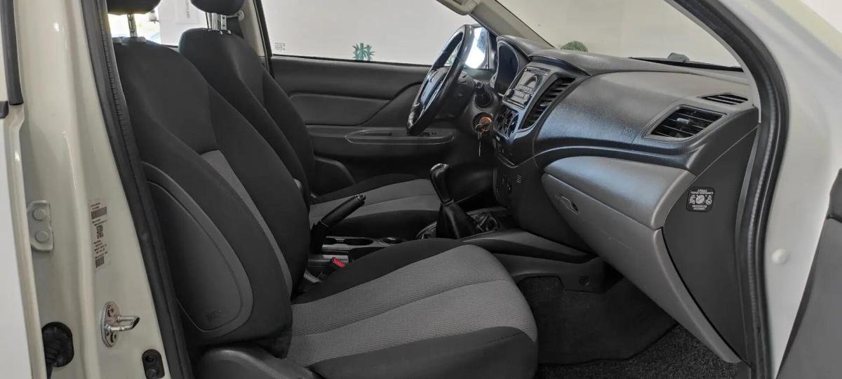 mitsubishi-l200-2018-diesel-2442cc
