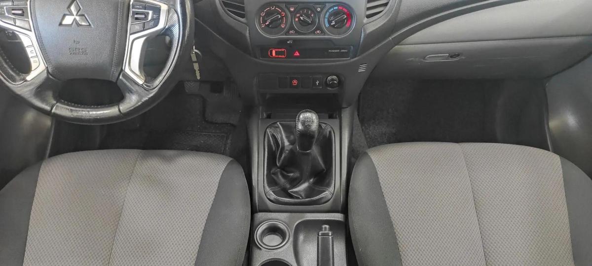 mitsubishi-l200-2018-diesel-2442cc