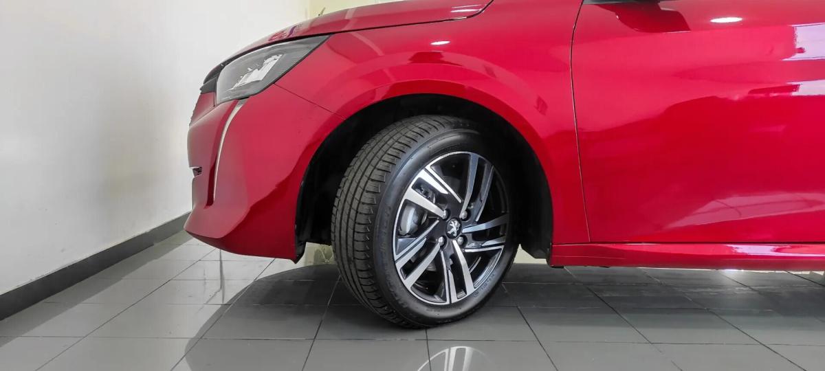 peugeot-208-2020-gasolina-1199cc