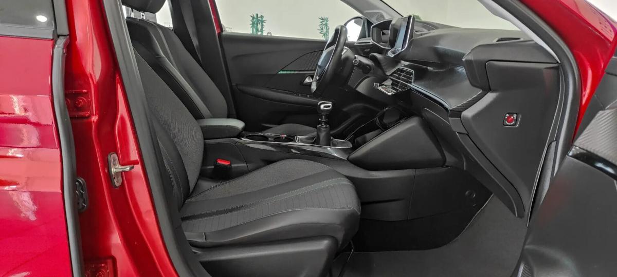 peugeot-208-2020-gasolina-1199cc