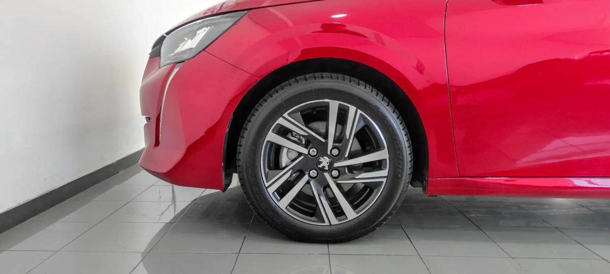 peugeot-208-2020-gasolina-1199cc
