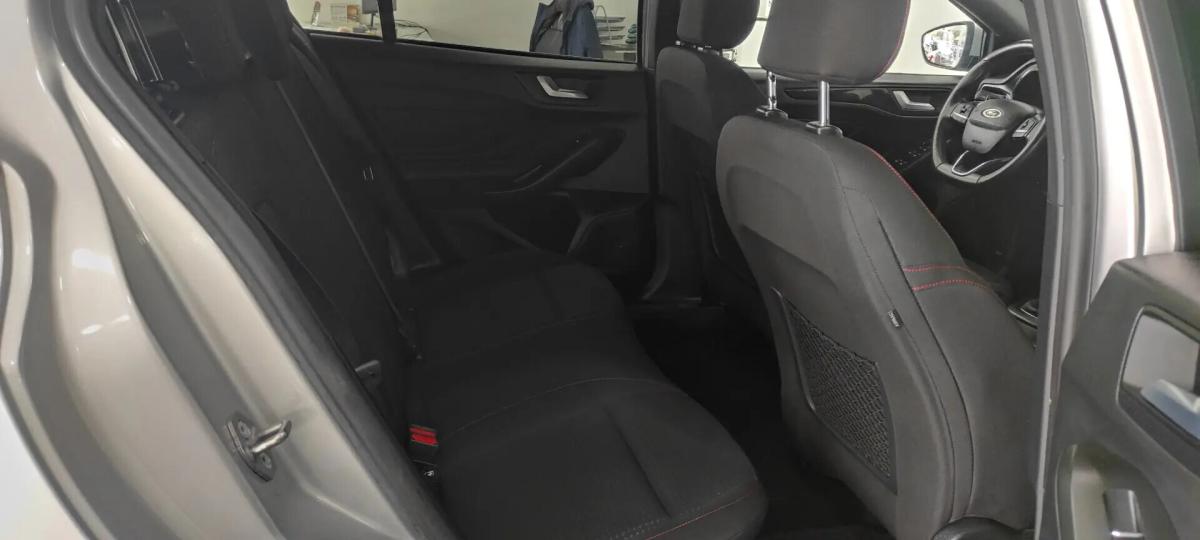 ford-focus-2023-gasolina-998cc