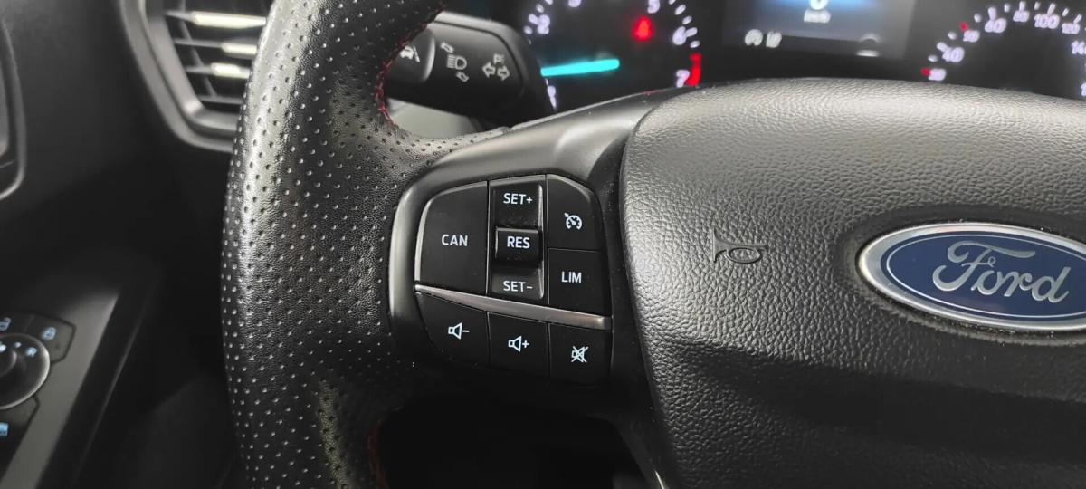 ford-focus-2023-gasolina-998cc