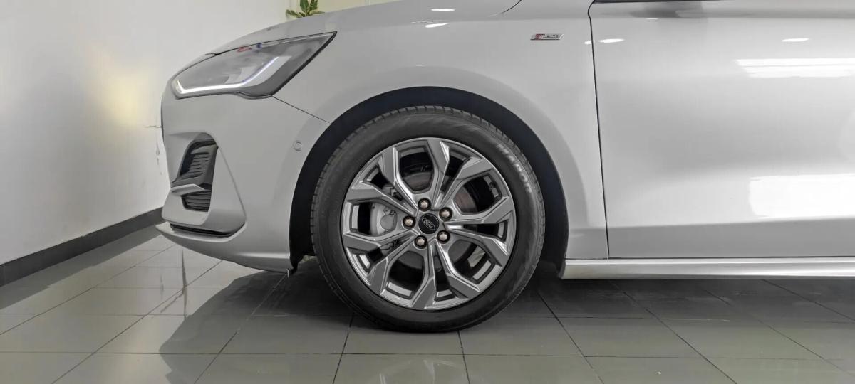 ford-focus-2023-gasolina-998cc