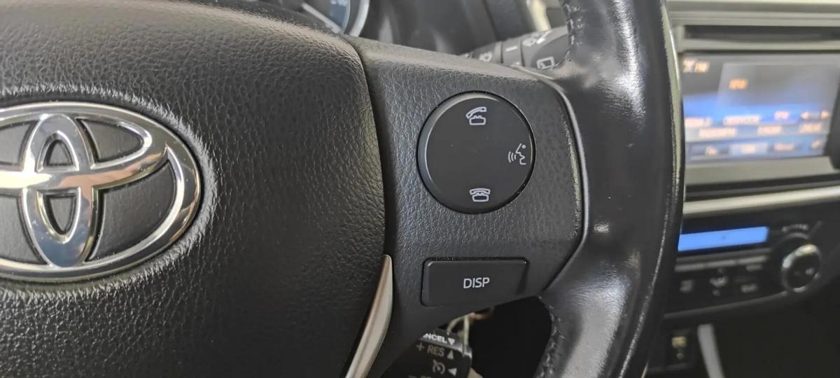 toyota-auris-touring-sports-2015-diesel-1364cc
