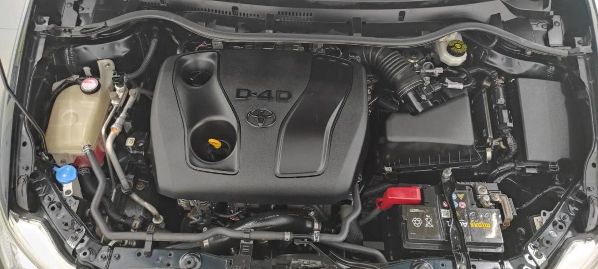 toyota-auris-touring-sports-2015-diesel-1364cc