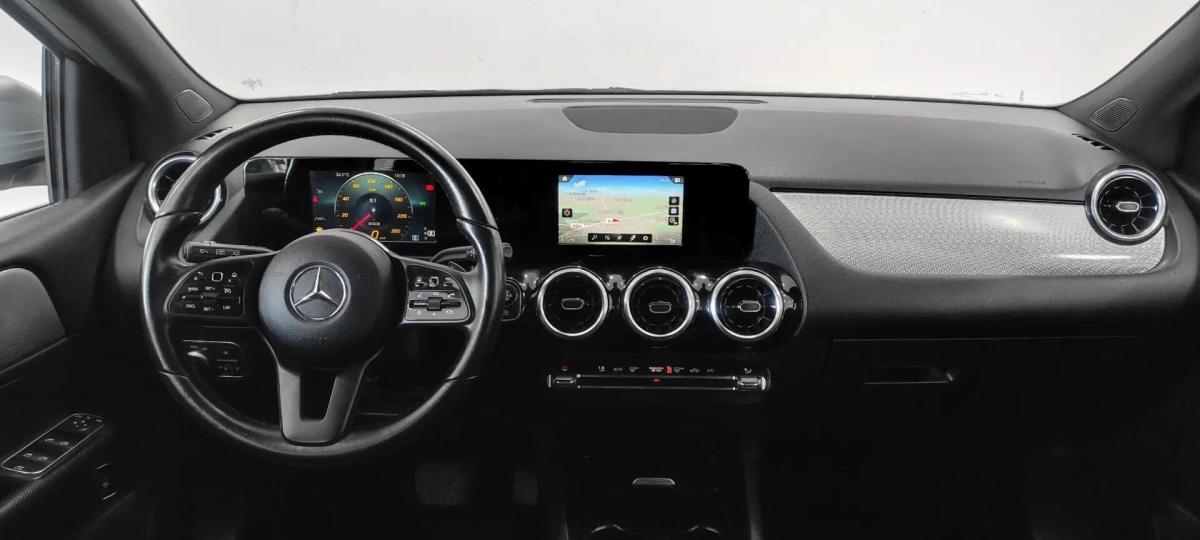 mercedes-benz-180-style-2020-diesel-1461cc
