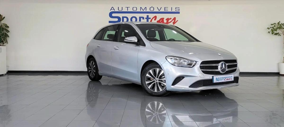 mercedes-benz-180-style-2020-diesel-1461cc