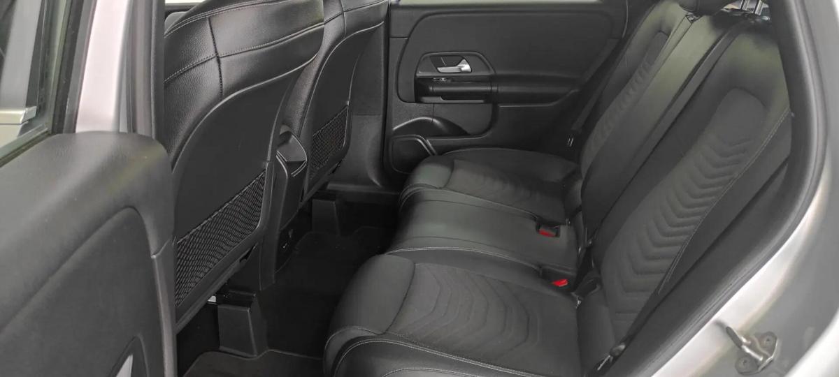 mercedes-benz-180-style-2020-diesel-1461cc
